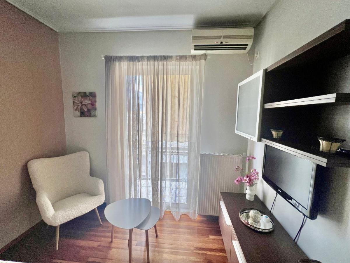 Elegant Downtown Retreat Apartman Kalamáta Kültér fotó