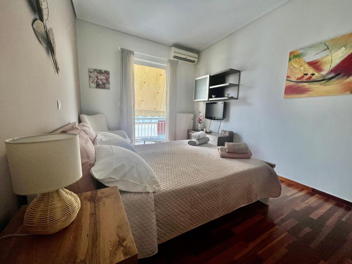 Elegant Downtown Retreat Apartman Kalamáta Kültér fotó